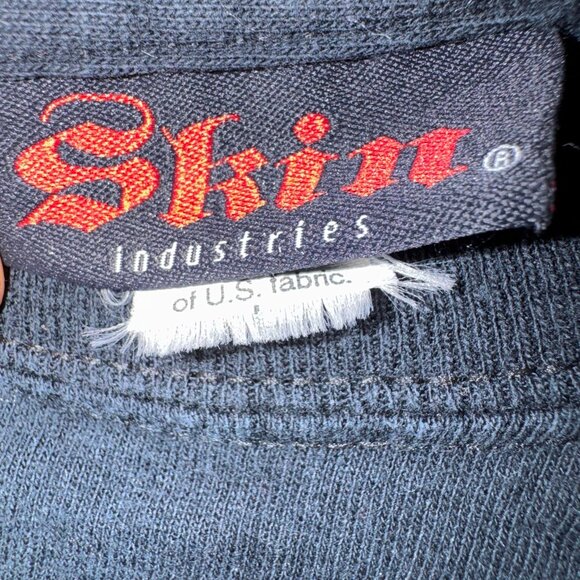 Y2K Skin Industries “Show ’Em” Poker Graphic Tee Black - Picture 3 of 3